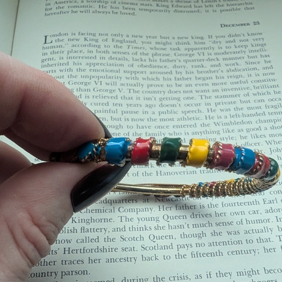 Colorful Beaded Women's Bracelet - Picture 4 of 8